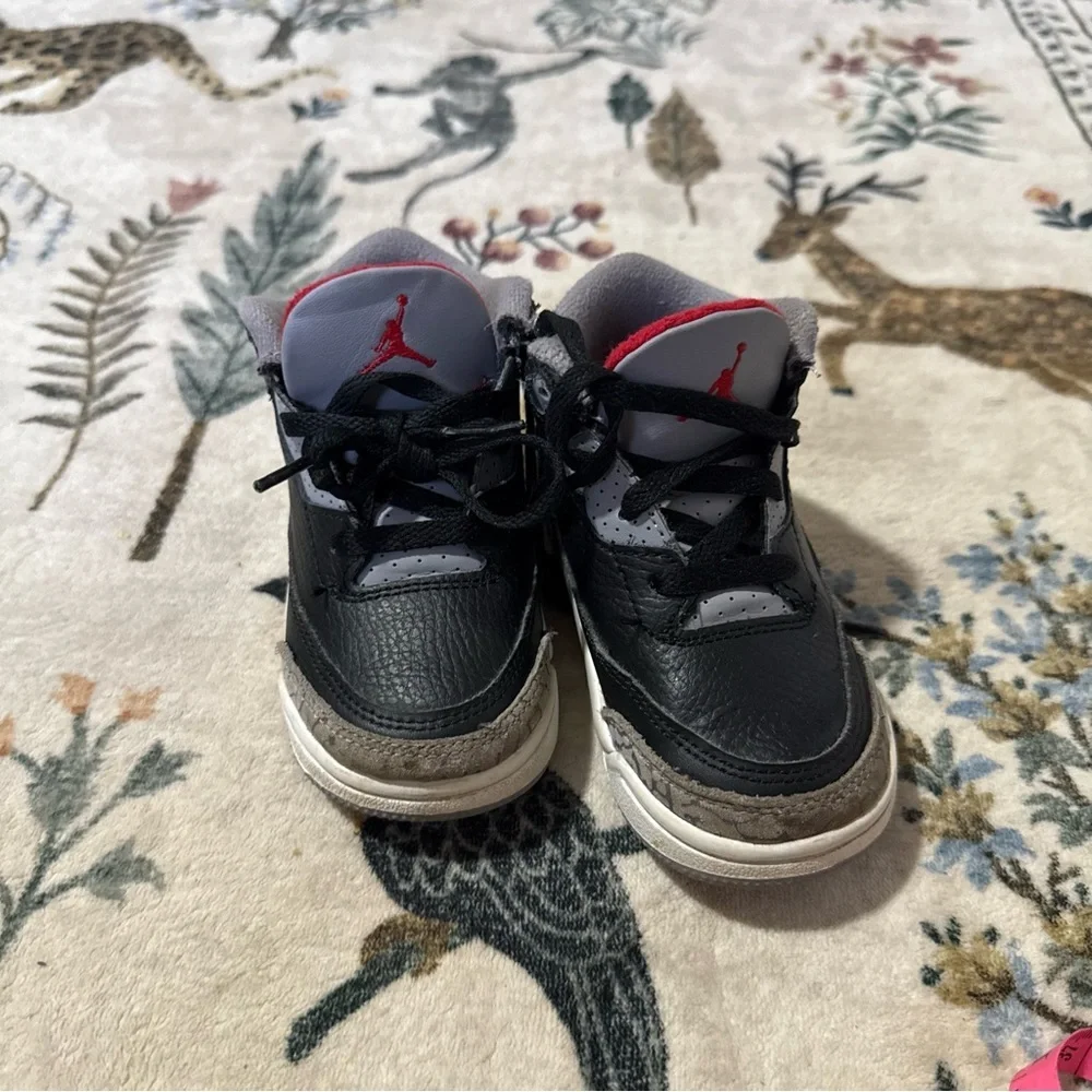 Air Jordan 3 Retro Toddler Black Cement Sneakers 7c